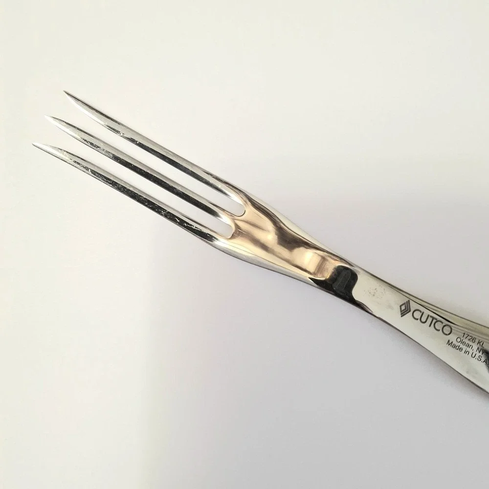 Cutco Pearl White Handle 1726 KL One Carving Fork USA Stainless Steel